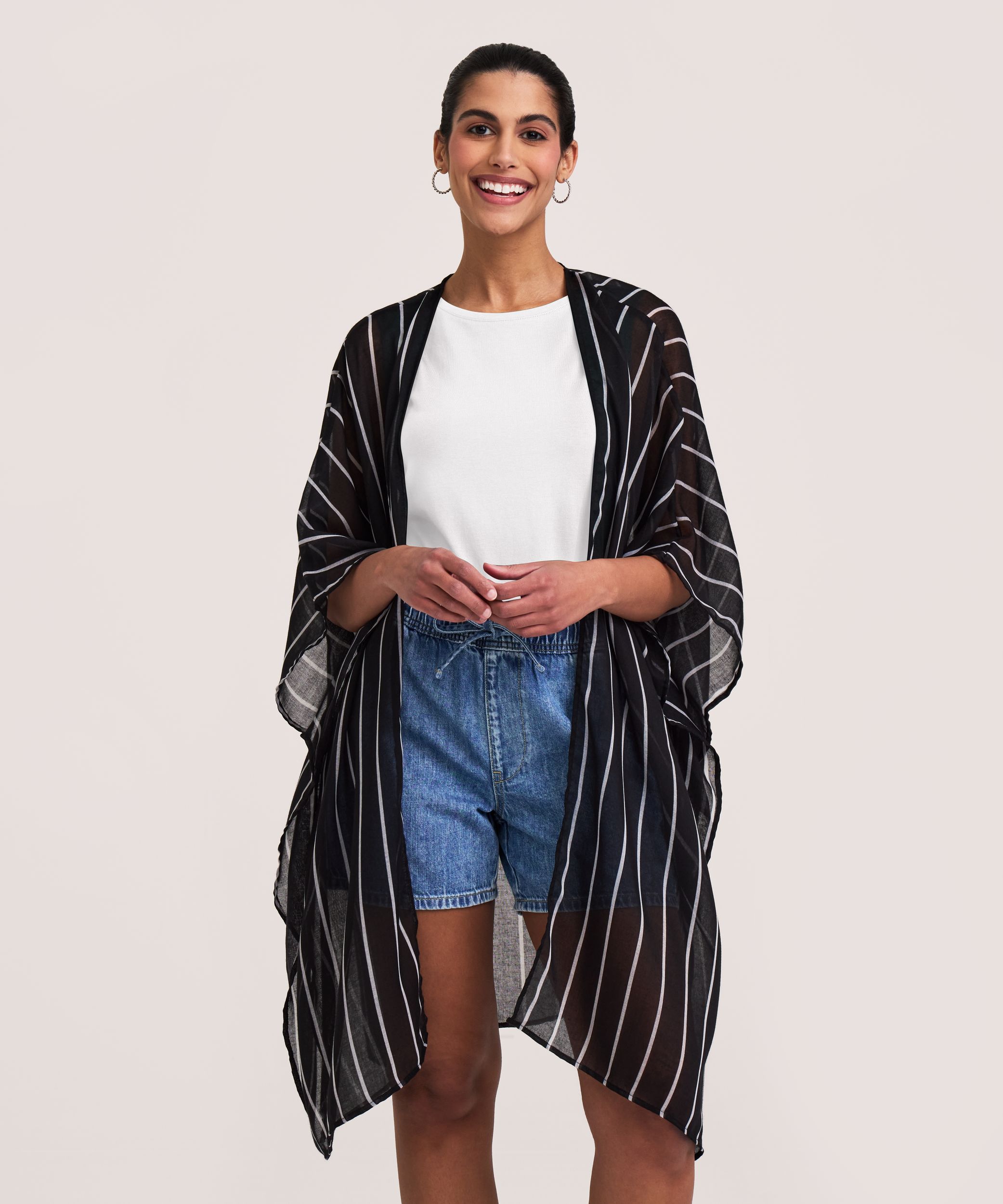 denver-hayes-striped-ruana-spring-26-a8700406-2c86-4ae8-8204-8c2500e0f1a9-jpgrendition