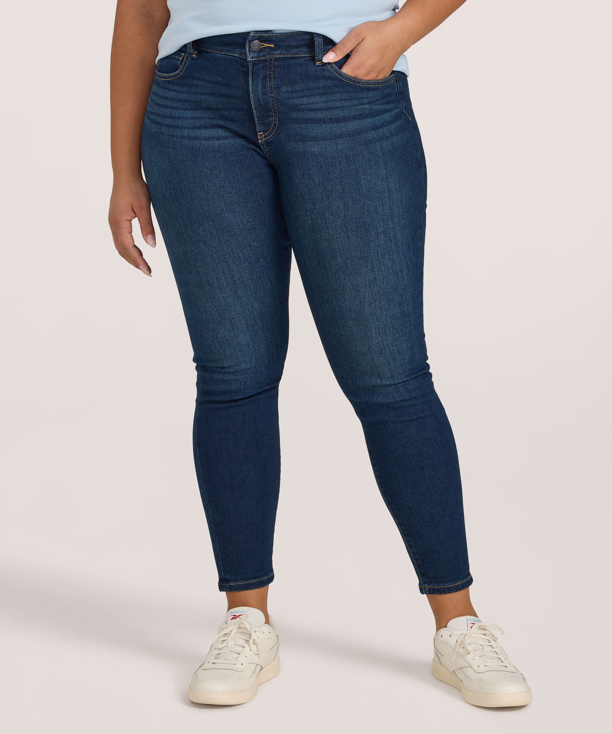 denver-hayes-women-s-curvy-fit-mid-rise-skinny-jeans-45b90b16-ea9c-466a-8af9-99827849f0e3-jpgrendition