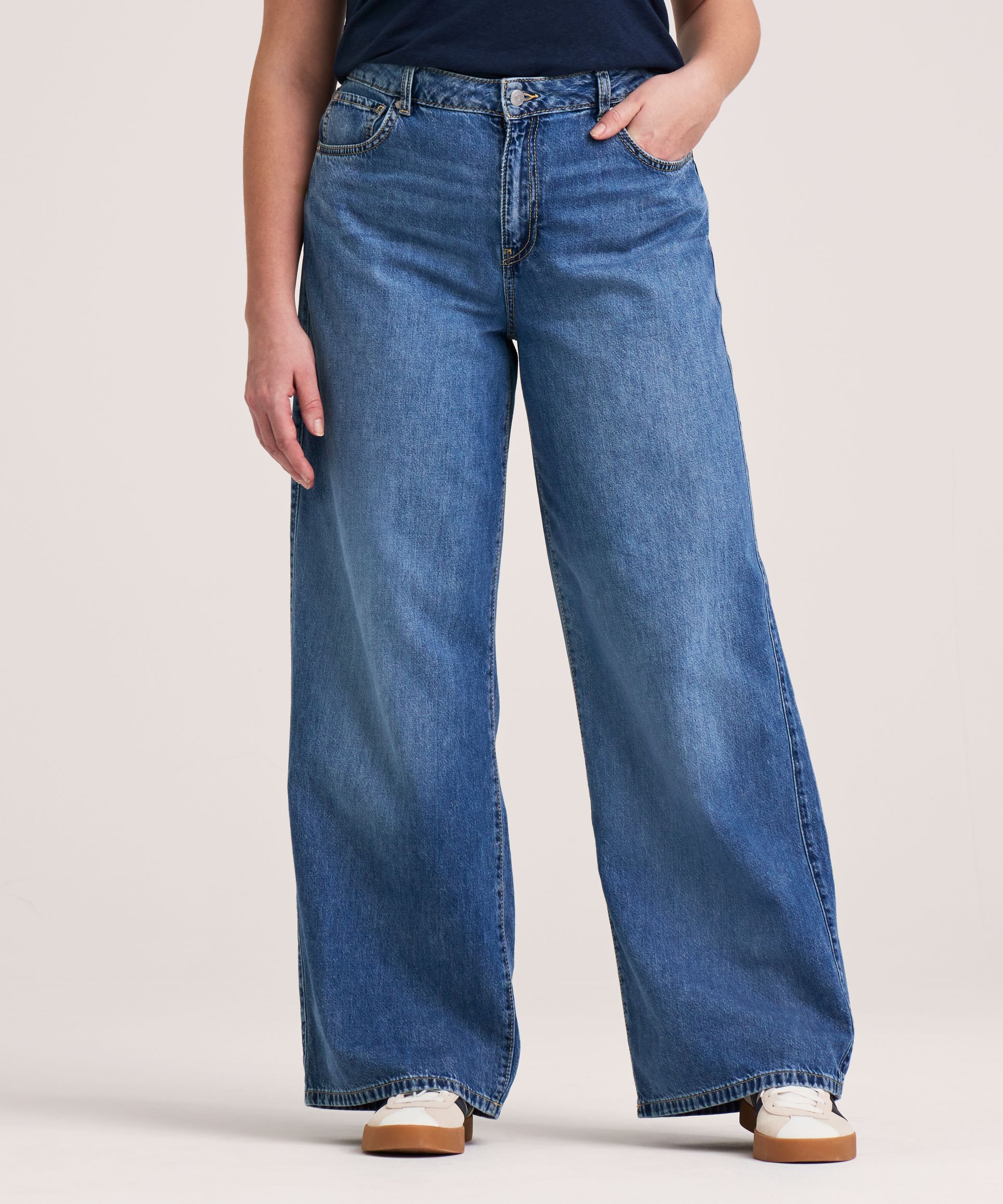 denver-hayes-women-s-wide-leg-jeans-507c1d4e-ad03-4373-b6b6-57cc1e81a38a-jpgrendition