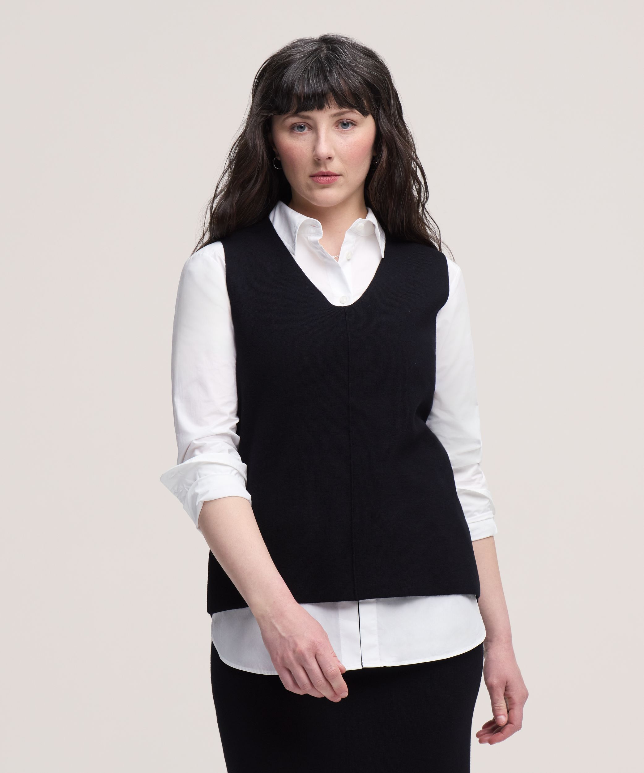 dh-double-knit-v-neck-sweater-vest-f26-73000773-35ba-4a52-9d90-49f81a259aa9-jpgrendition