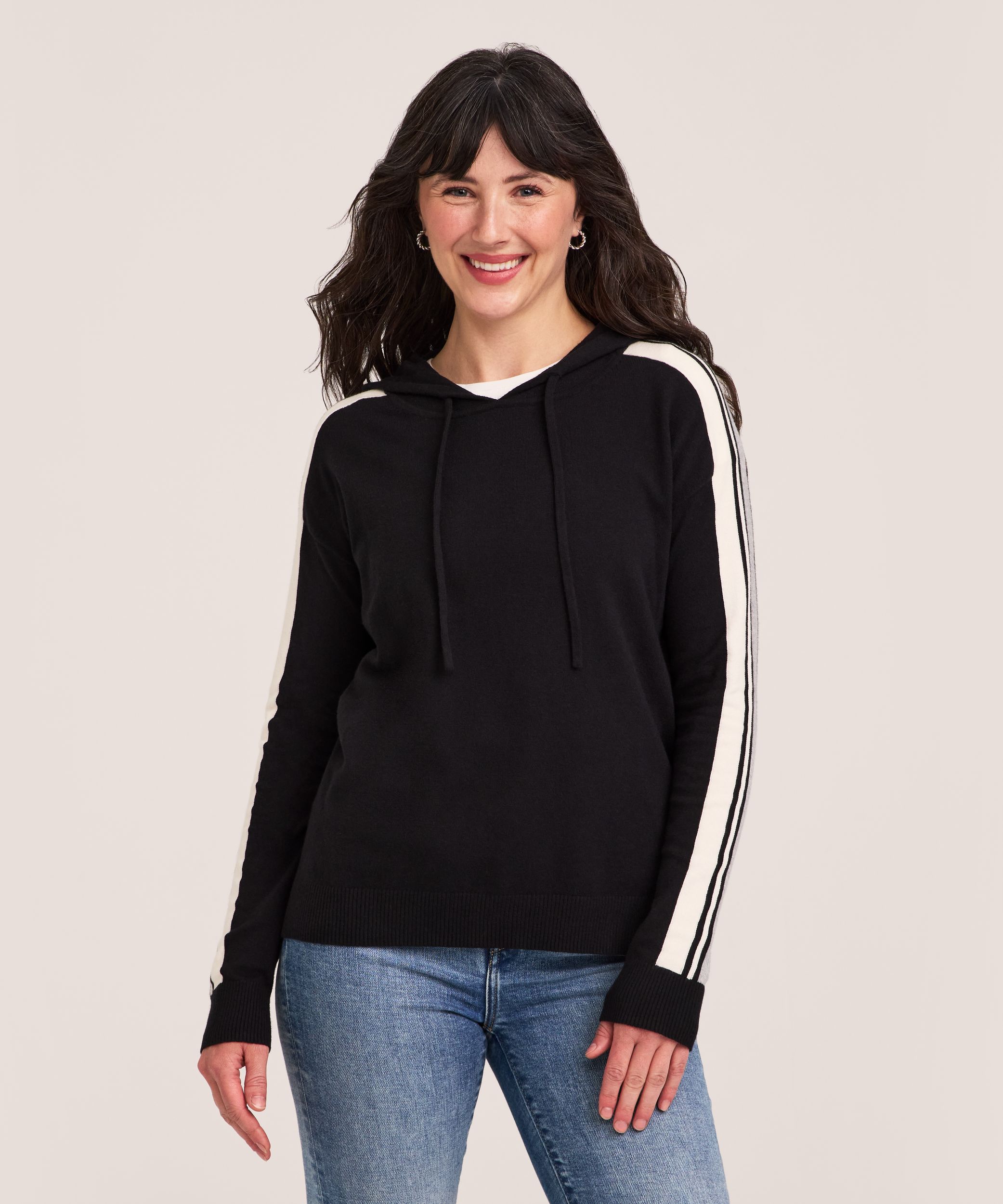 dh-everyday-cotton-hoodie-pullover-3d44b93d-12aa-4c7b-8021-1b0f211fcd76-jpgrendition