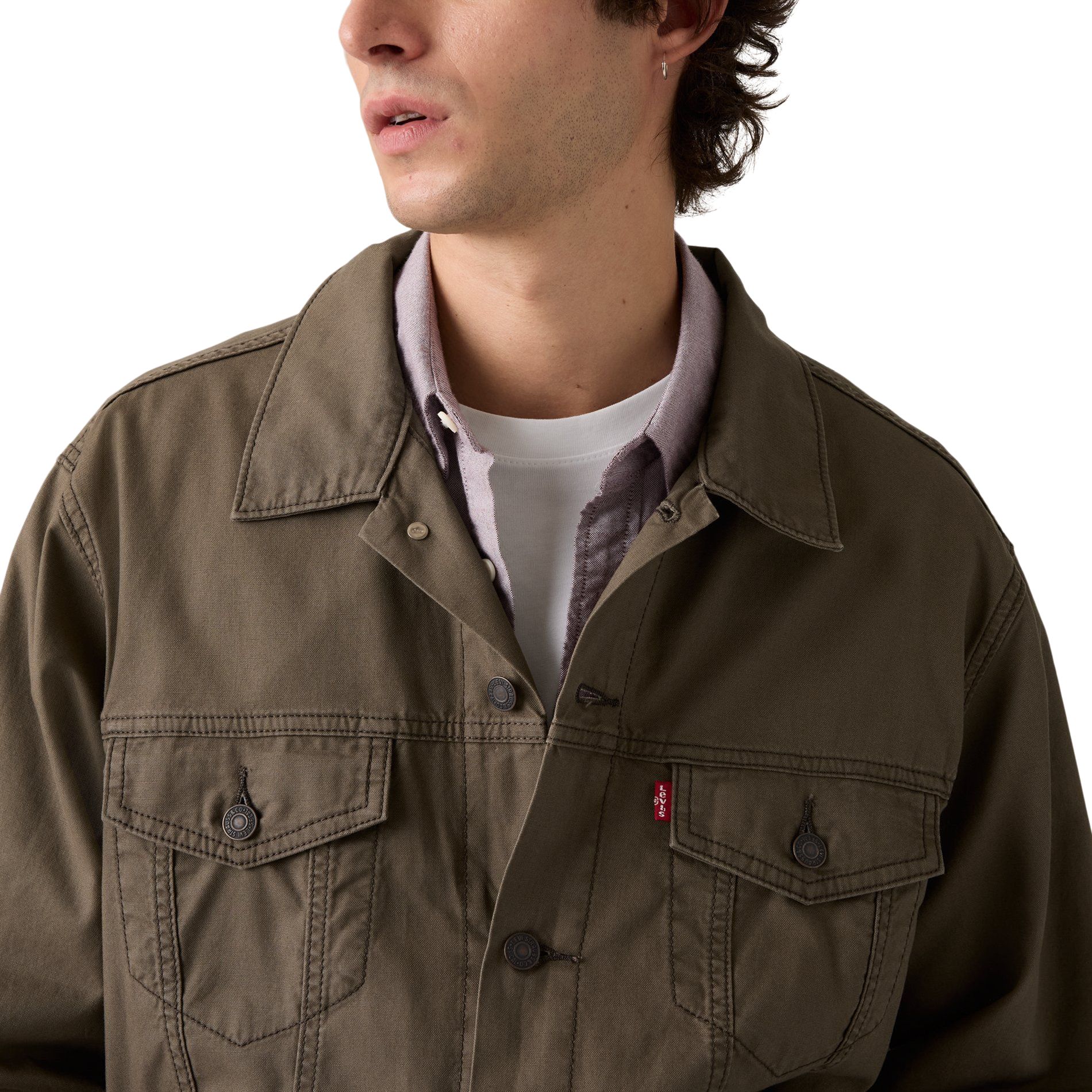 levi-s-men-s-denim-relaxed-trucker-jacket-4a20fec6-c8d6-4525-baa3-adffb41d849d-jpgrendition