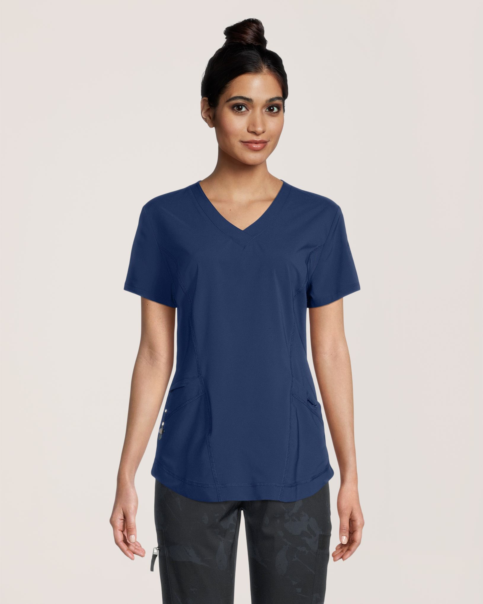 scrubletics-women-s-v-neck-curved-hem-scrub-top-d952f2e6-18c7-4238-93e5-8d48daf8a0e5-jpgrendition