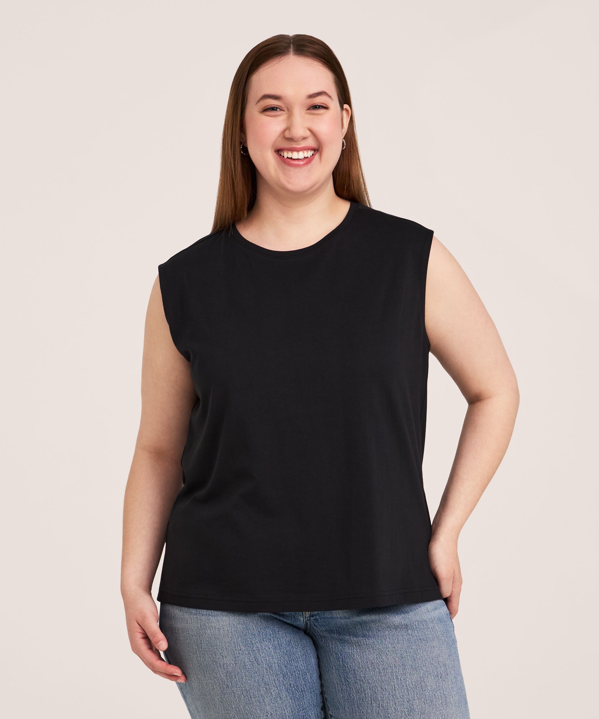 semi-fitted-crew-neck-supima-cotton-tank-2025-f571b938-d103-4263-83c0-4c390380186e-jpgrendition